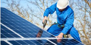 Installation Maintenance Panneaux Solaires Photovoltaïques à Roz-sur-Couesnon